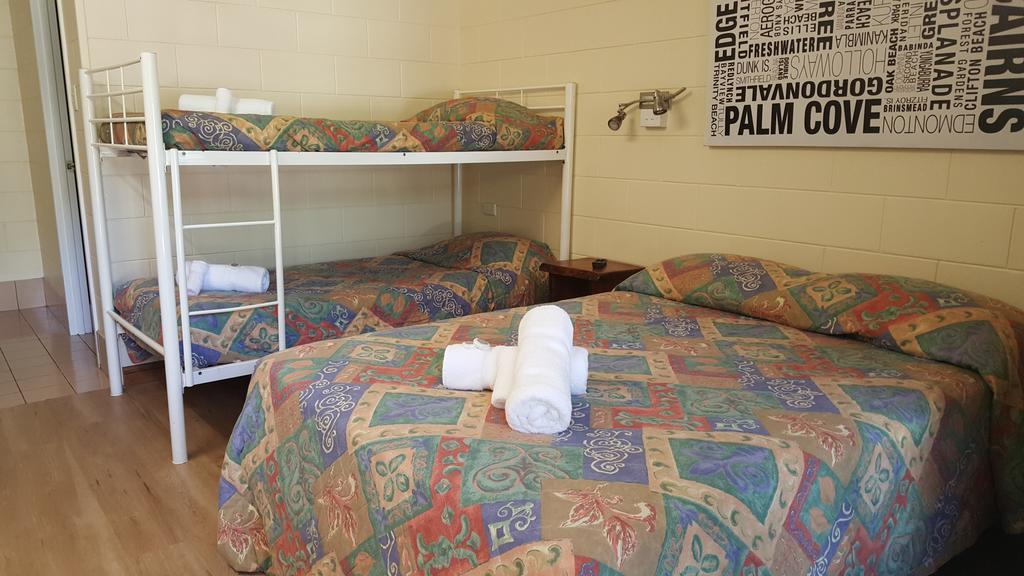 Cow Bay Hotel Motel 道格拉斯港 外观 照片