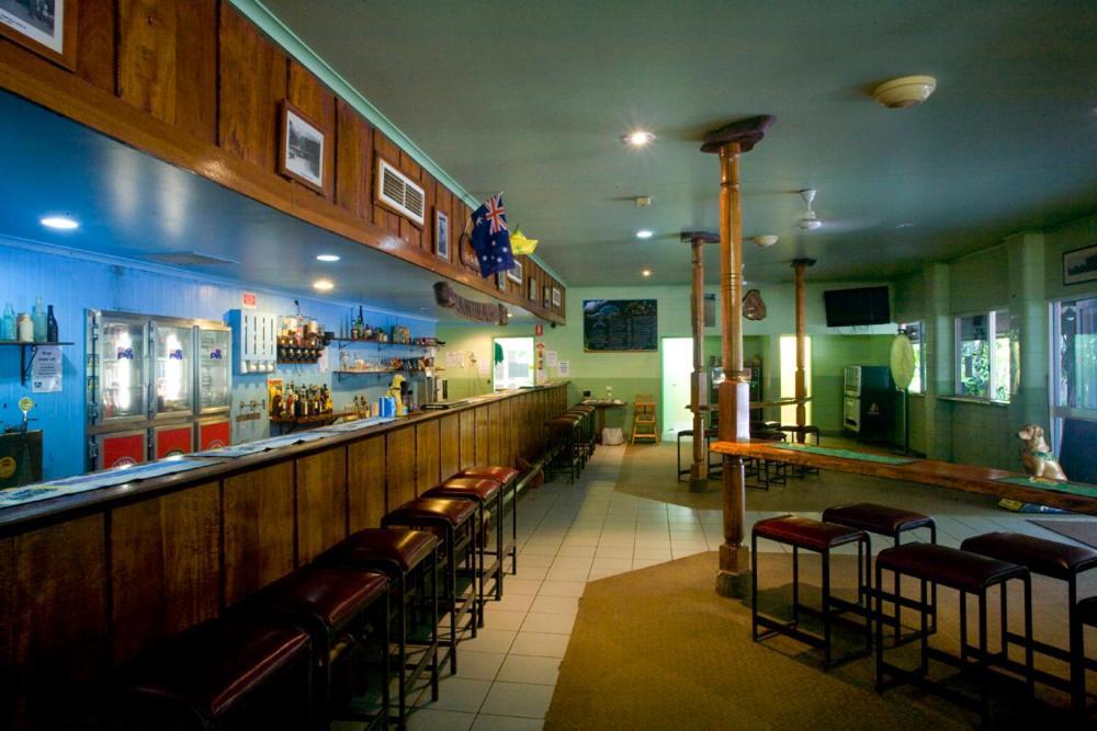 Cow Bay Hotel Motel 道格拉斯港 外观 照片